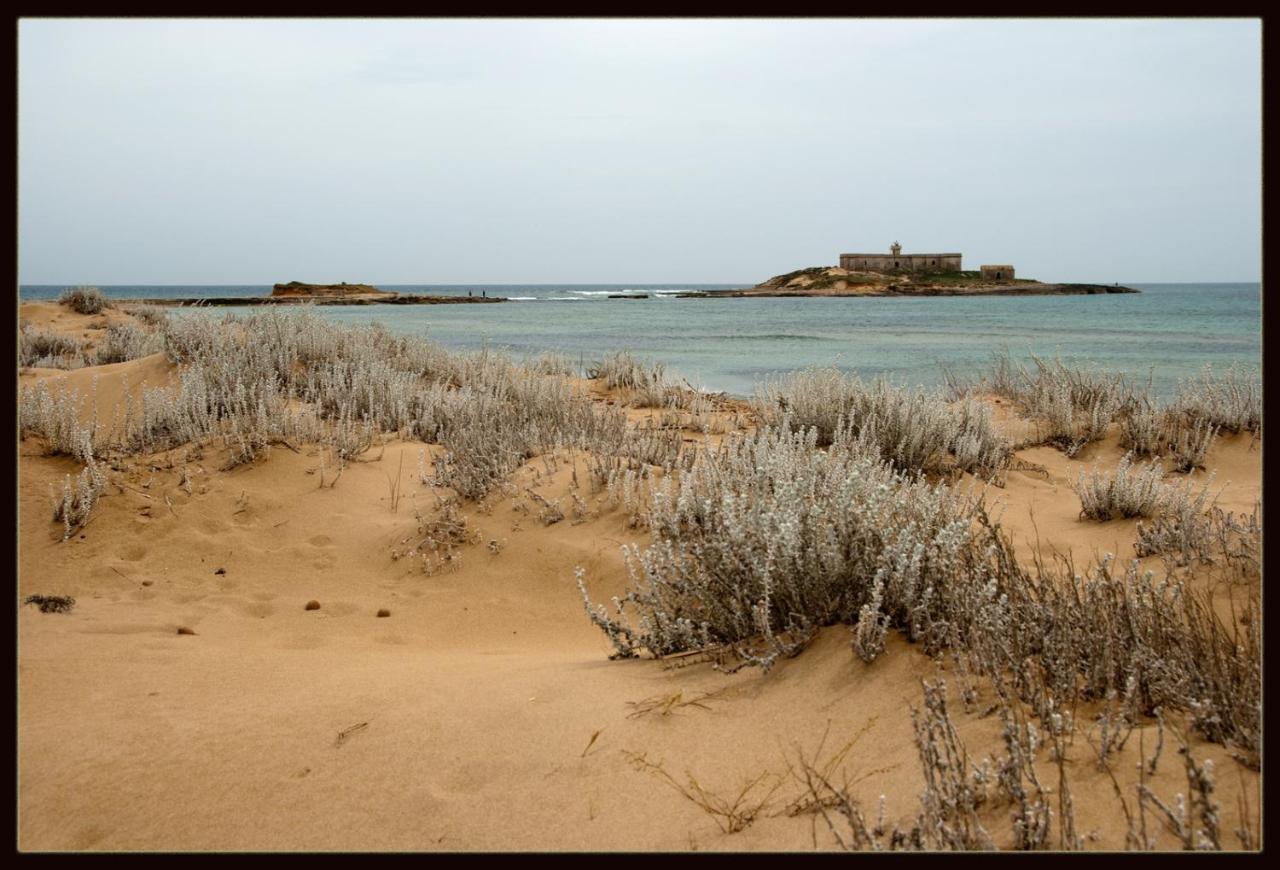 Attico Micale 500 Meters From The Beach Appartement Avola Buitenkant foto